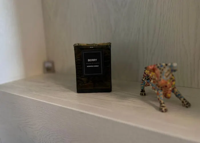 Appartement V A Z A T A *